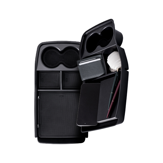 EV9 콘솔 트레이